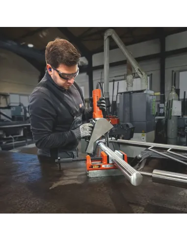 uso del sistema FEIN VersaMAG en trabajos de soldadura y mecanizado